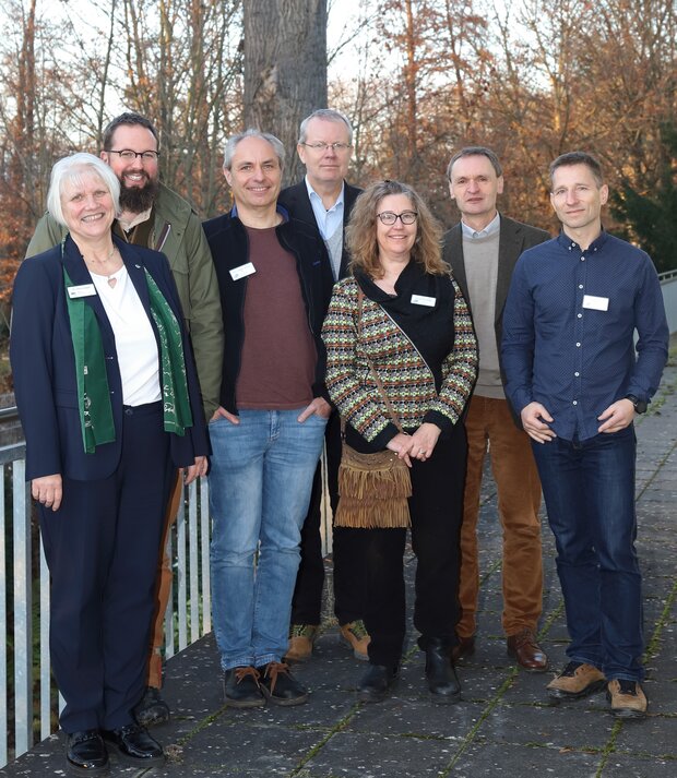 Gruppenbild vor Esche